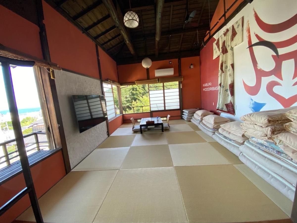 Atami Ikyuan 熱海一休庵 Hotel Exterior foto